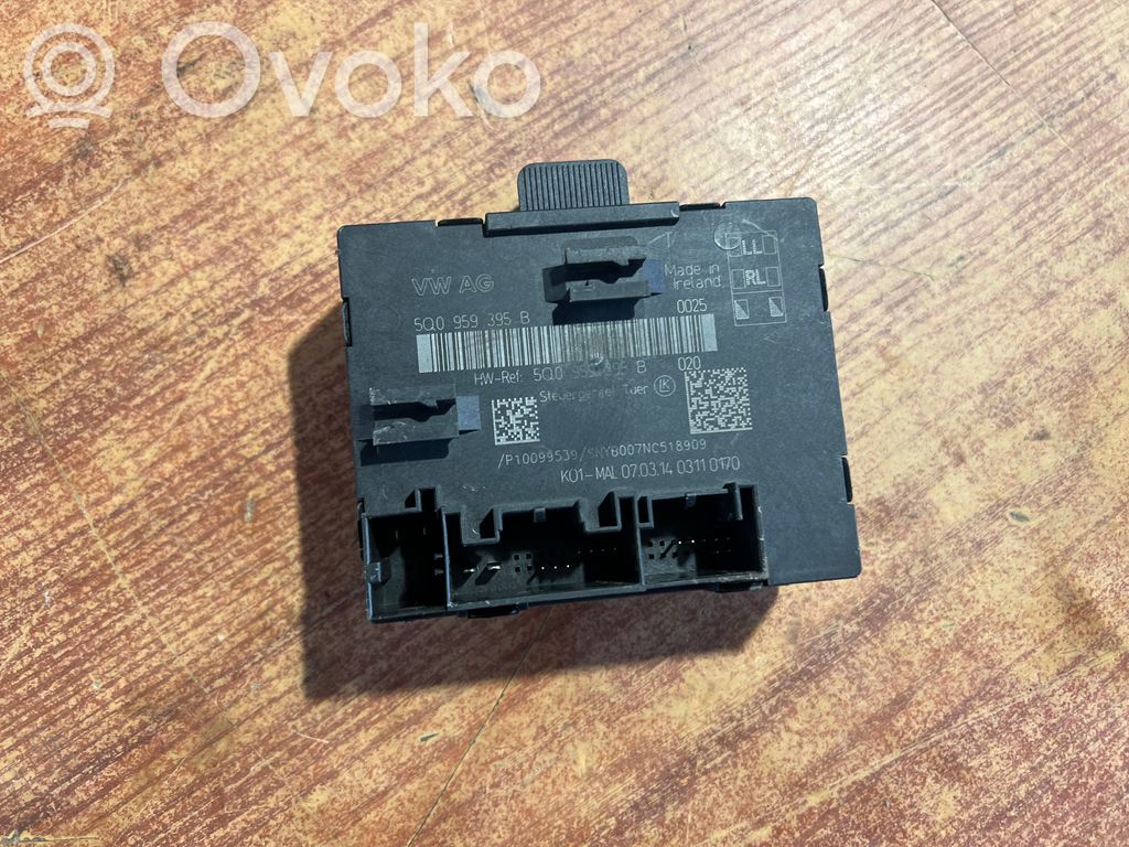 Door control unit/module   5Q0959395B