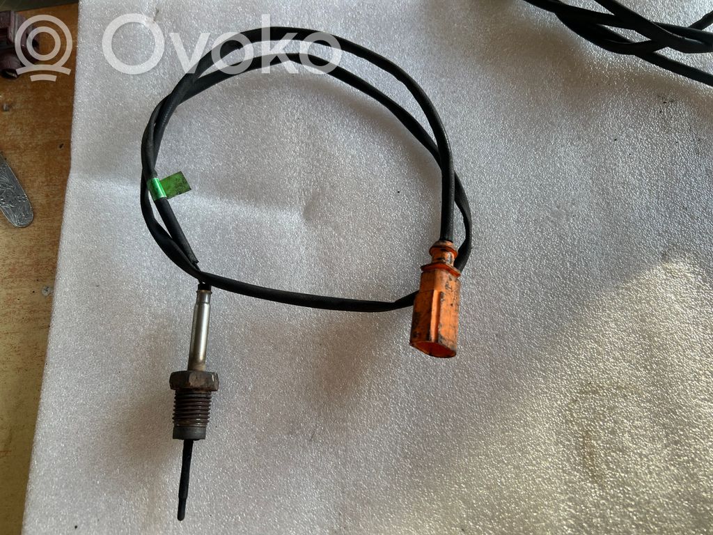 Volkswagen Golf VI Exhaust gas temperature sensor 