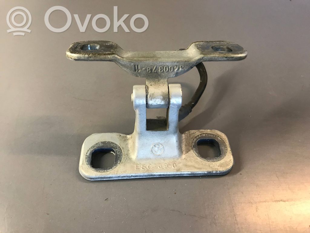 BMW X3 E83 Loading door upper hinge 
