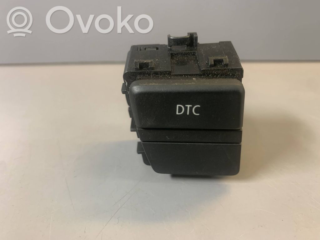 Seat heating switch   9137882
