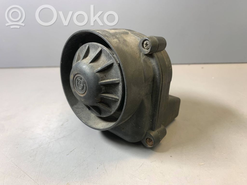 Horn signal   6936009,63945210,A000271