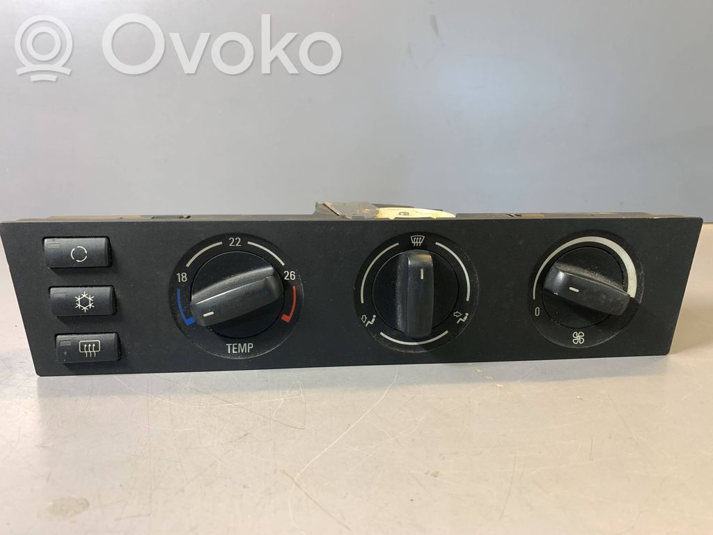 BMW 5 E39 Climate control unit 