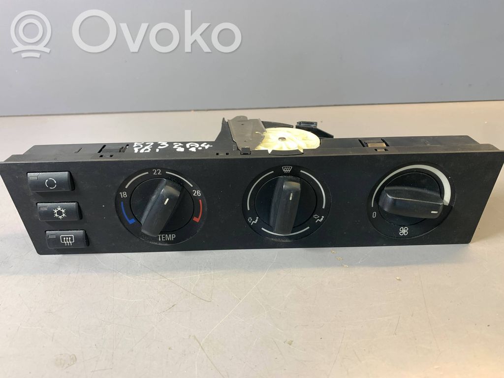 BMW 5 E39 Climate control unit 