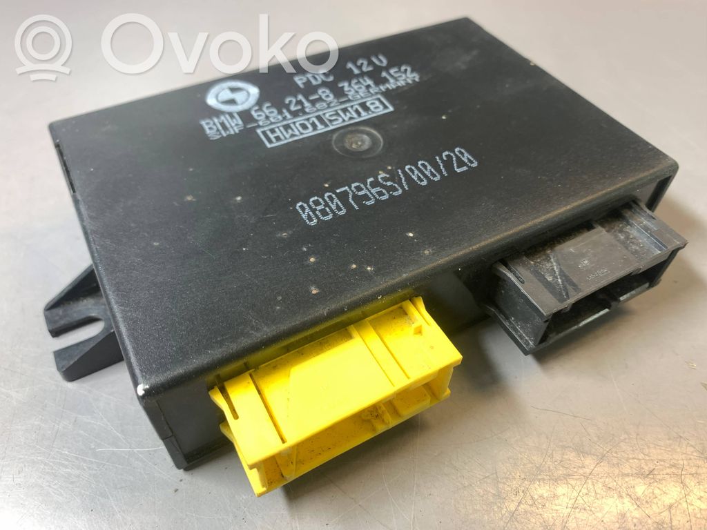 BMW 5 E39 Windscreen/windshield washer pump 