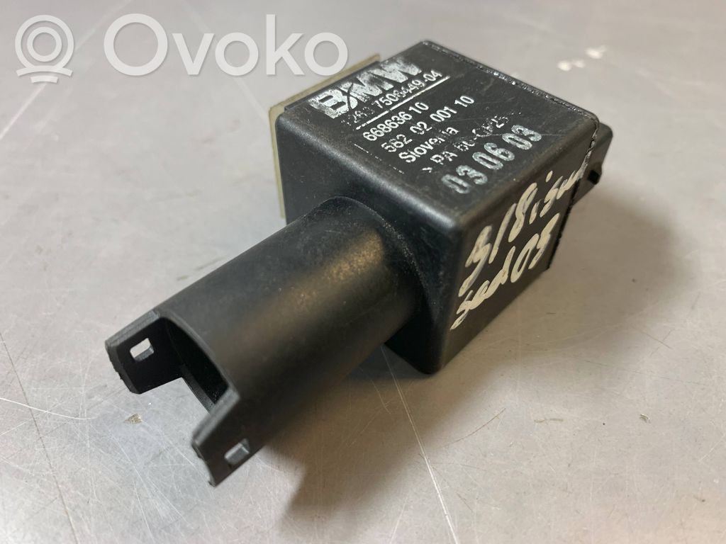 Windscreen/windshield washer pump   7506449