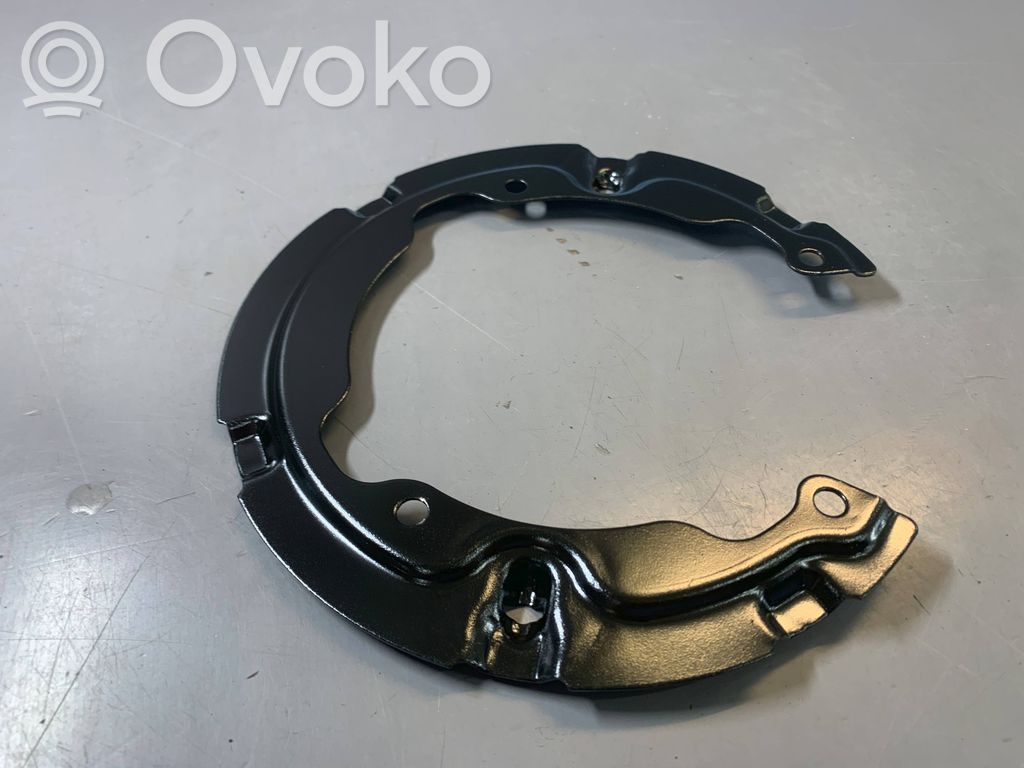 BMW X5 E70 Guardapolvo del disco de freno trasero 