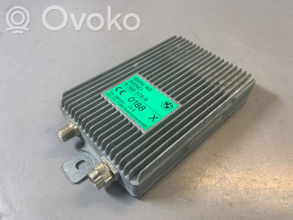 BMW 5 E39 Antenos stiprintuvas 