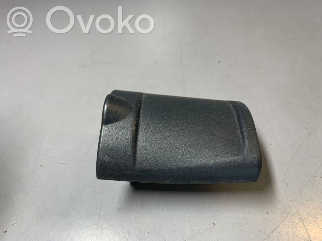 BMW 5 E60 E61 Cubierta ISOFIX 