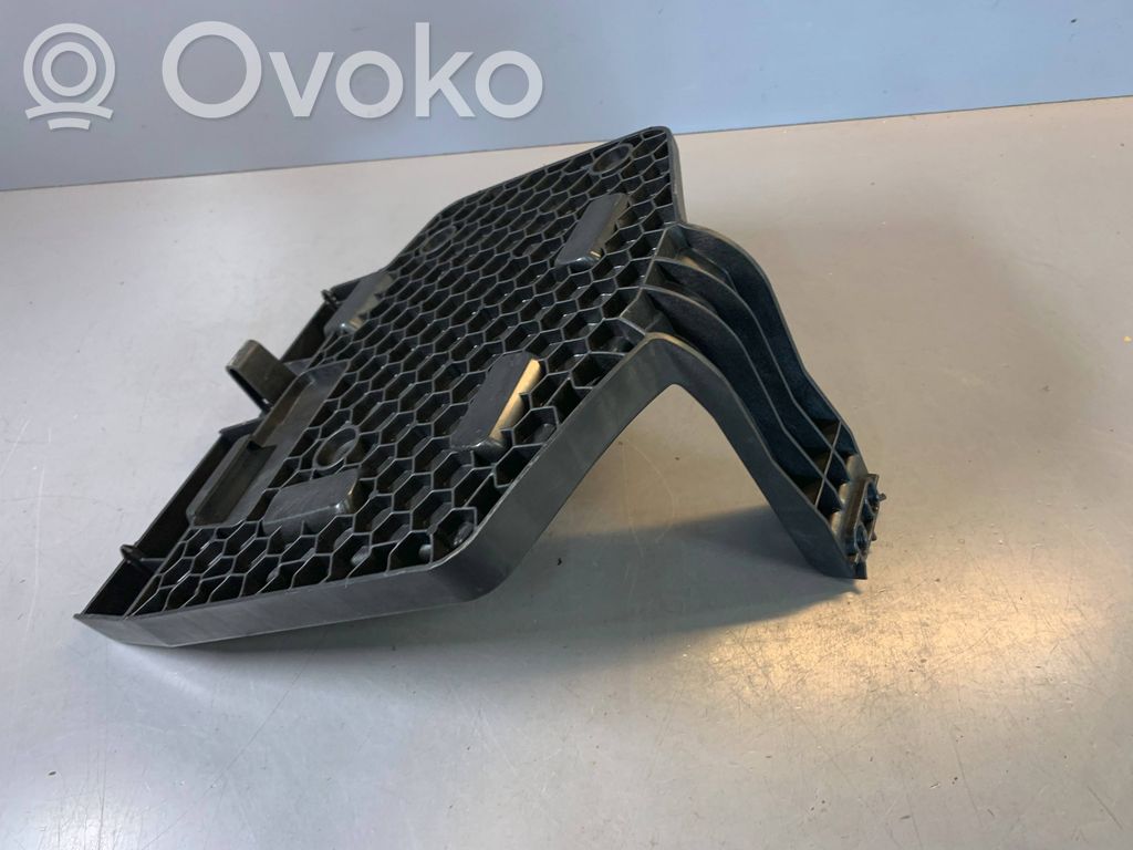 BMW 3 F30 F35 F31 Inne elementy wykończenia bagażnika 