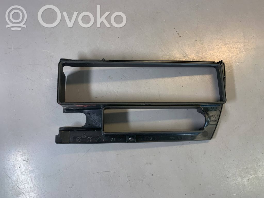 BMW X3 E83 Glove box 