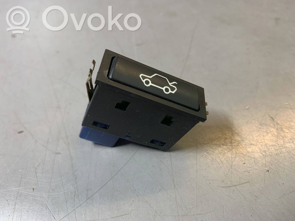 Tailgate opening switch   8365579,61318365579