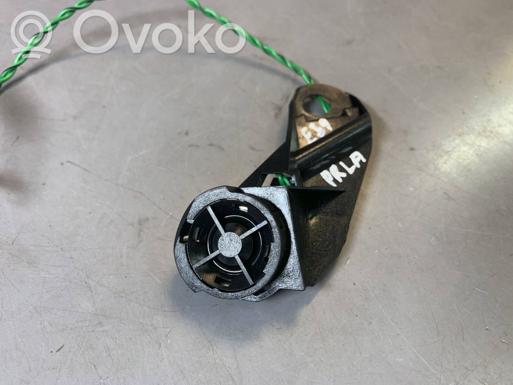 Altavoz de la puerta delantera   8362528,65138362528