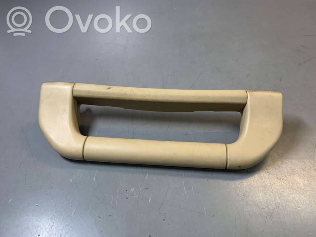 BMW 7 E38 Rankenėlė priekinė 