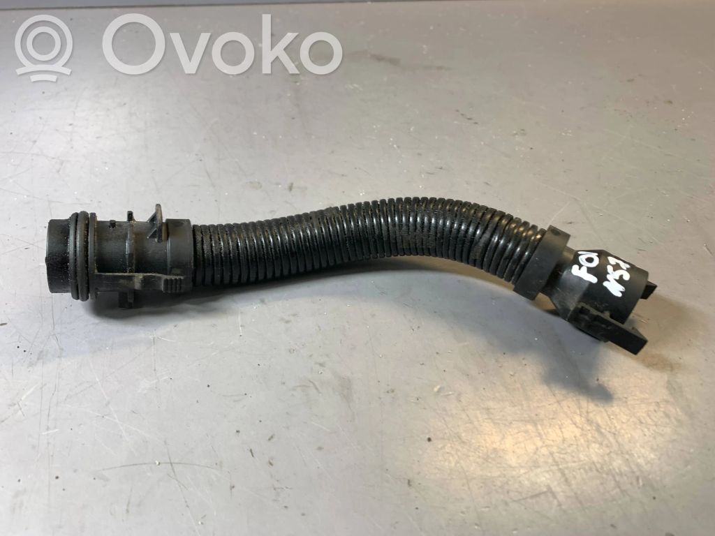 BMW 7 F01 F02 F03 F04 Žarna (-os)/ vamzdis (-džiai) 
