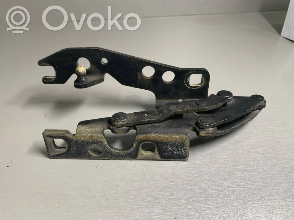 BMW X5 E53 Tailgate/trunk/boot hinge 