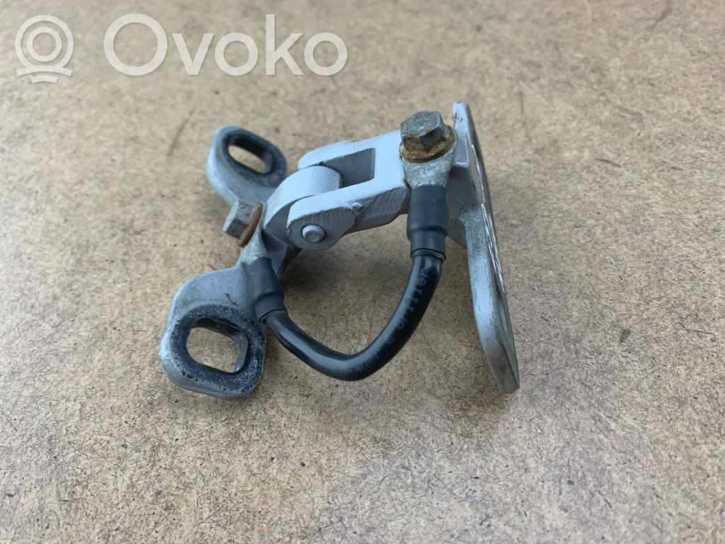 BMW X5 E53 Tailgate/trunk/boot hinge 