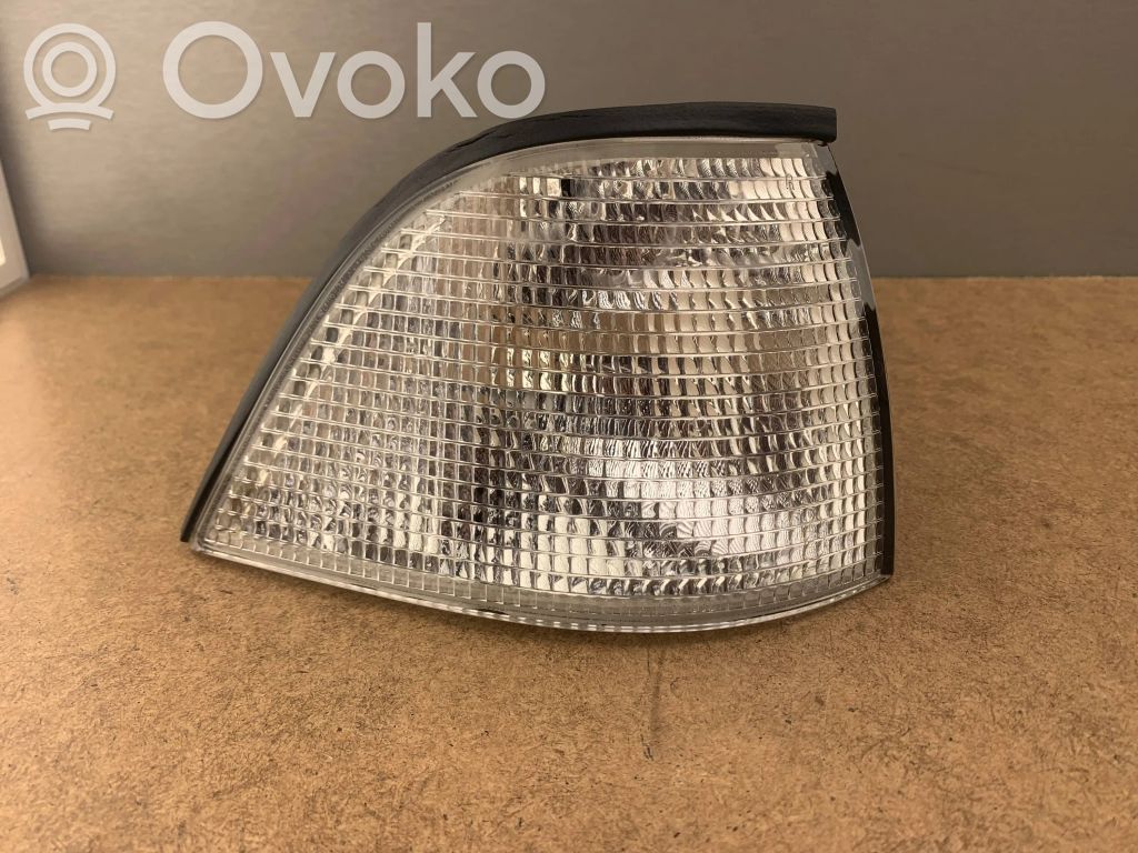 BMW 3 E36 Front indicator light 