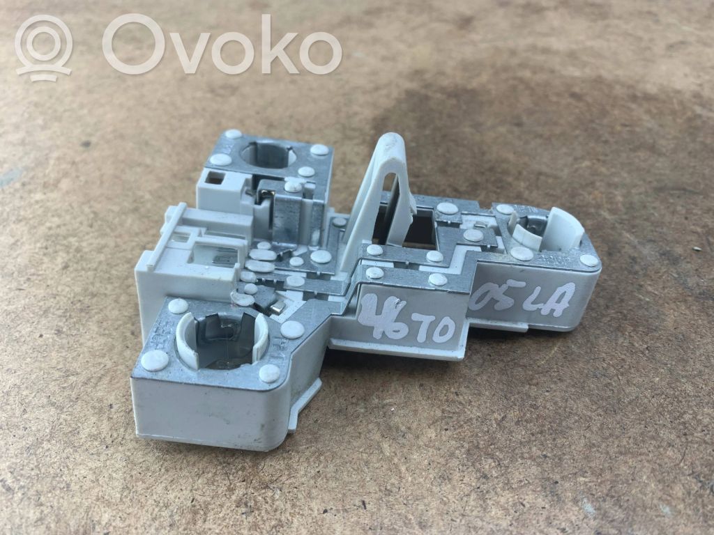 BMW 3 E46 Tail light part 