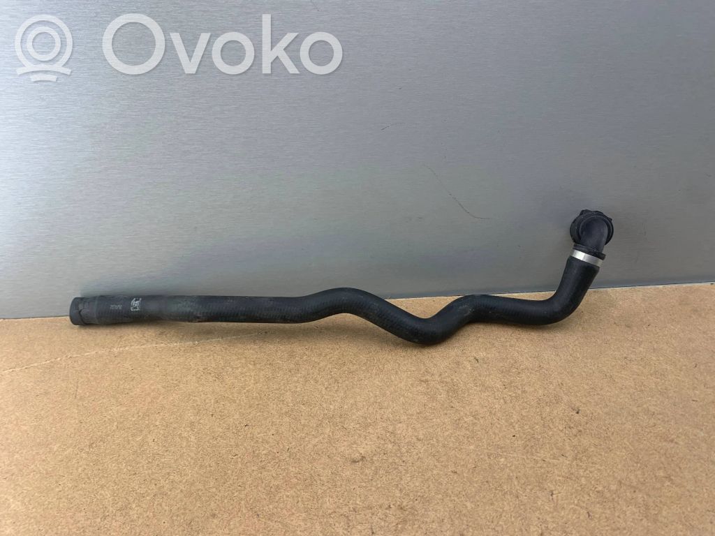 BMW 3 E90 E91 Engine coolant pipe/hose 