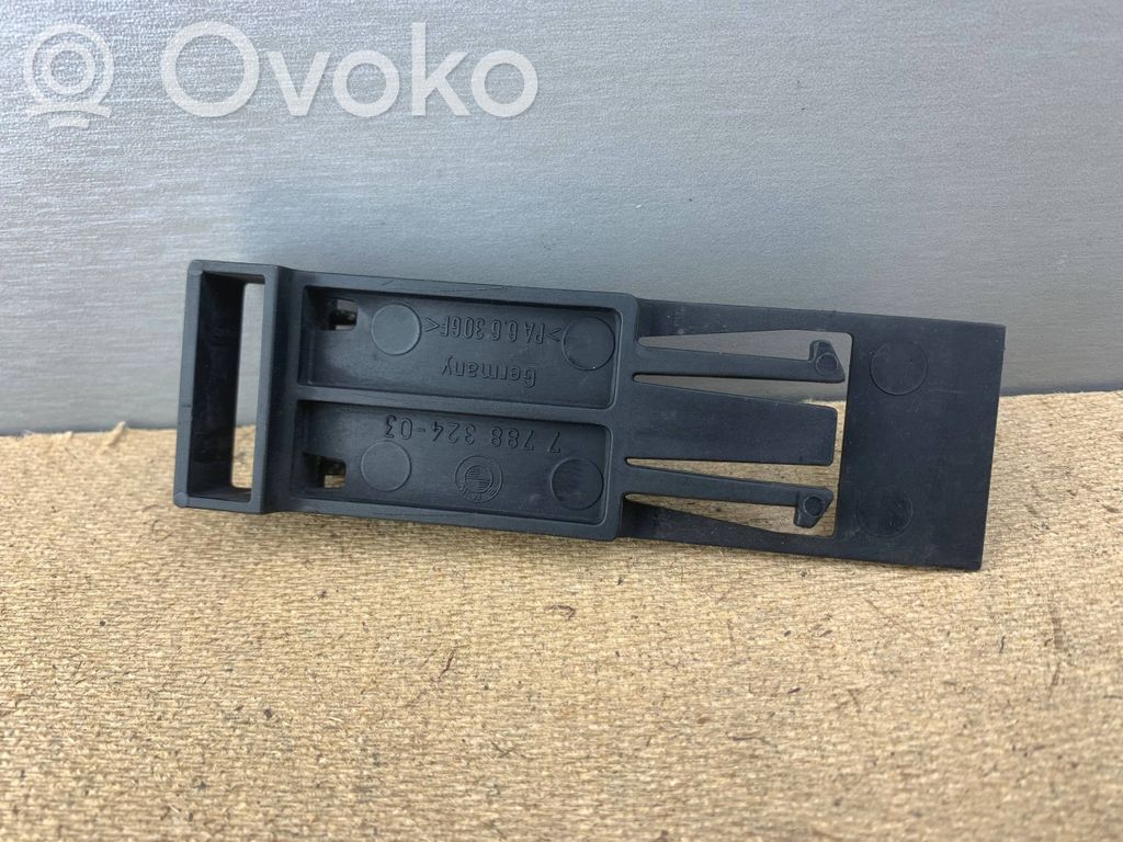 Fixation de radiateur   7788324,17117788324