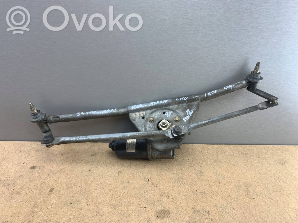BMW 3 E36 Mechanizm i silniczek wycieraczek szyby przedniej / czołowej 