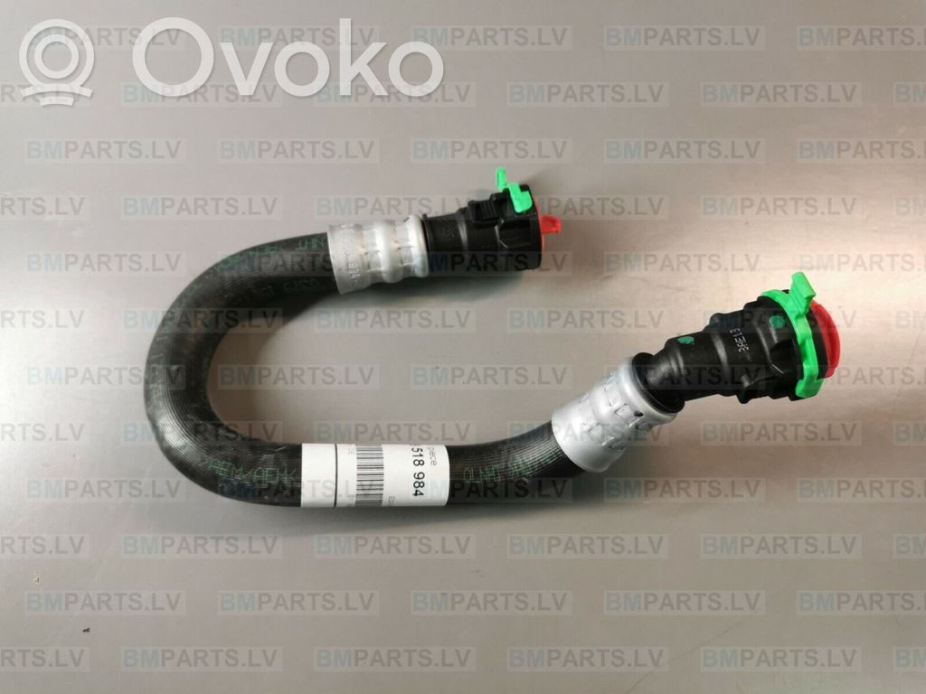 Engine coolant pipe/hose   17228518984,8518984