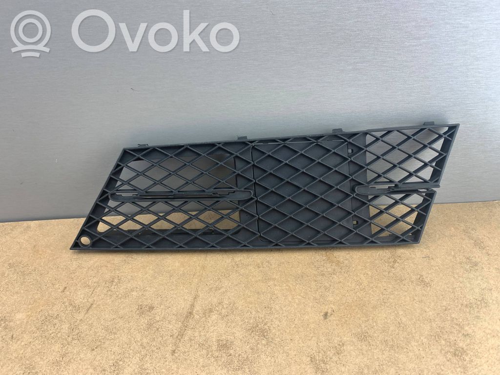 BMW 5 E60 E61 Front bumper lower grill 