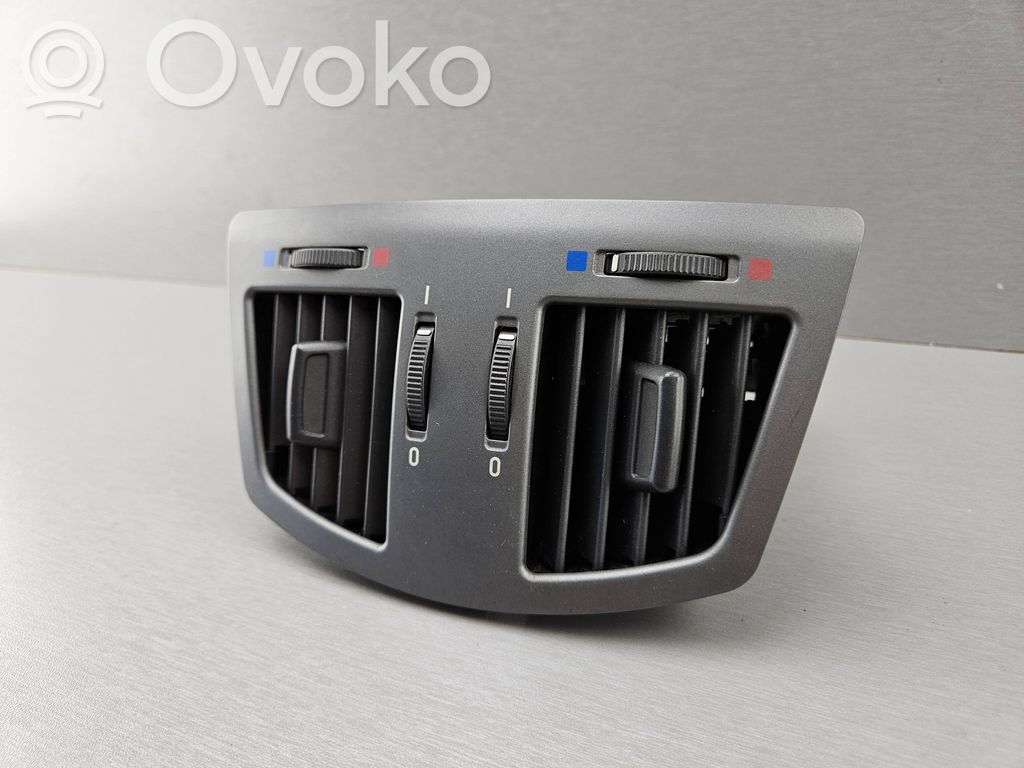 Rejilla de ventilación trasera   7007984,64227007984,8385257,64228385257