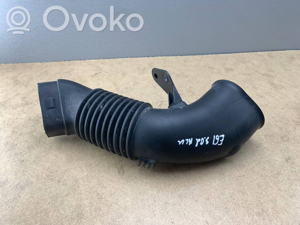 Air intake duct part   7790056,13717790056