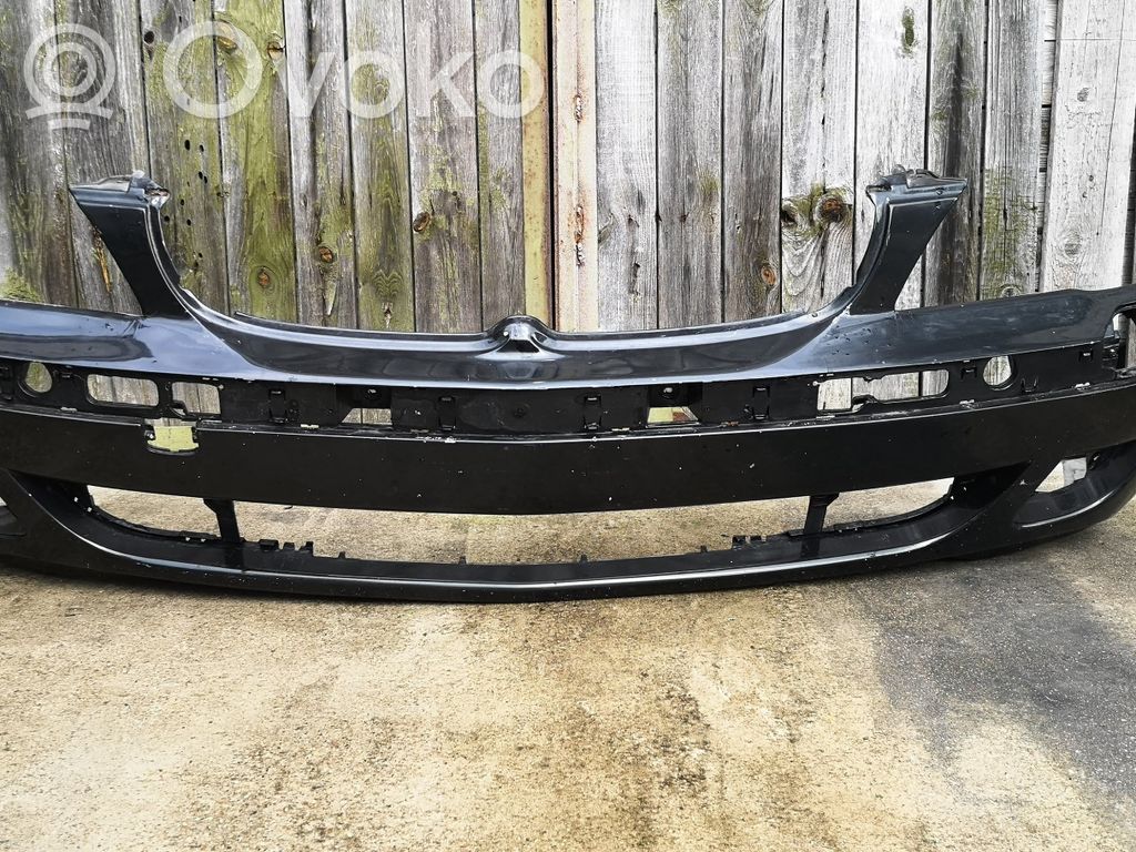 BMW 7 E65 E66 Priekinis bamperis 