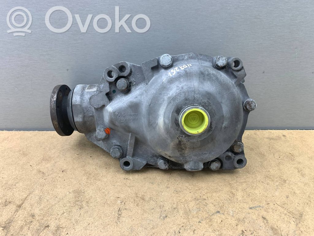 Front differential   7533976,31507533976,31507533977,31507572652,7533977,7572652