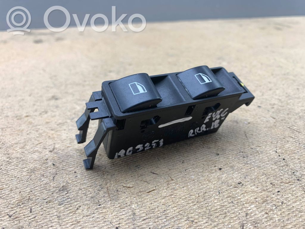 BMW 3 E46 Electric window control switch 