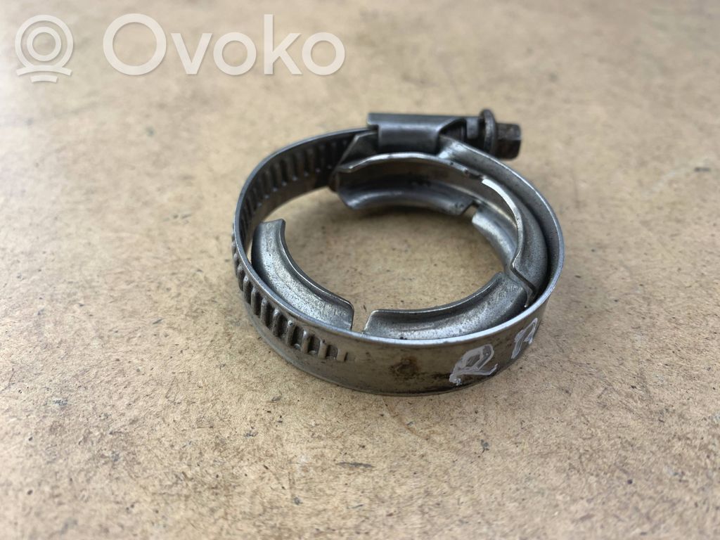 BMW X6 E71 Caurulīte (-es) / šļūtene (-es) 