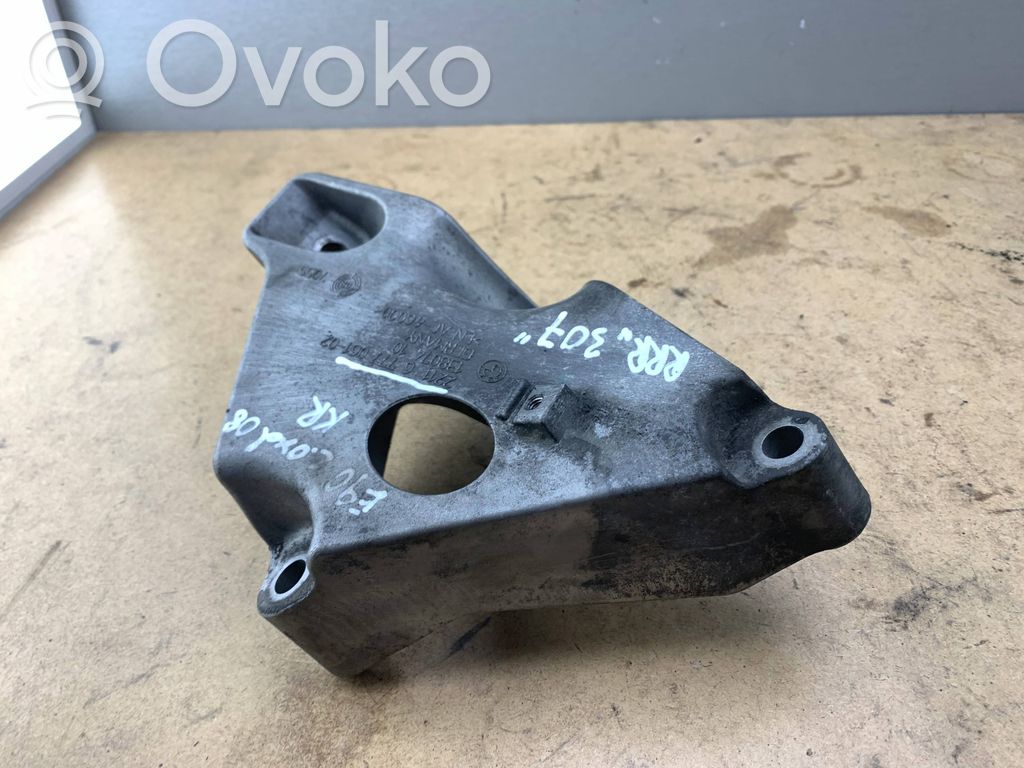 BMW 3 E90 E91 Engine mounting bracket 