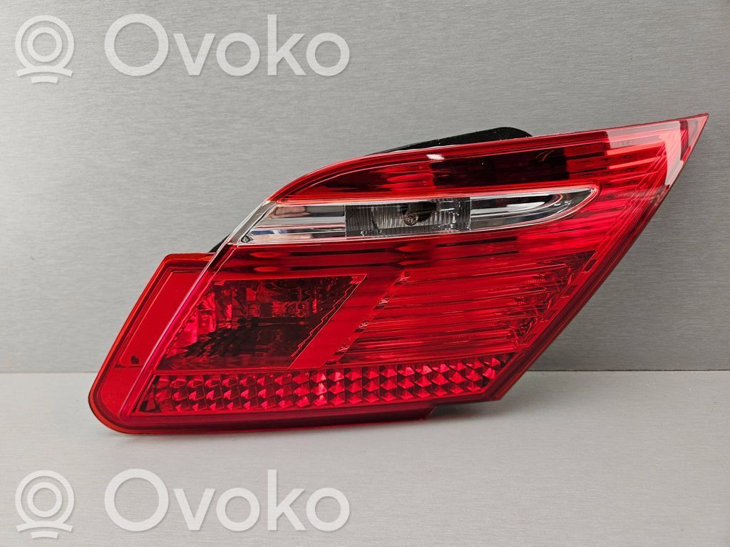 BMW 7 E65 E66 Takaluukun takavalot 