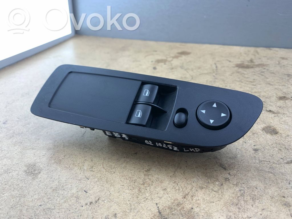 BMW 1 E81 E87 Electric window control switch 