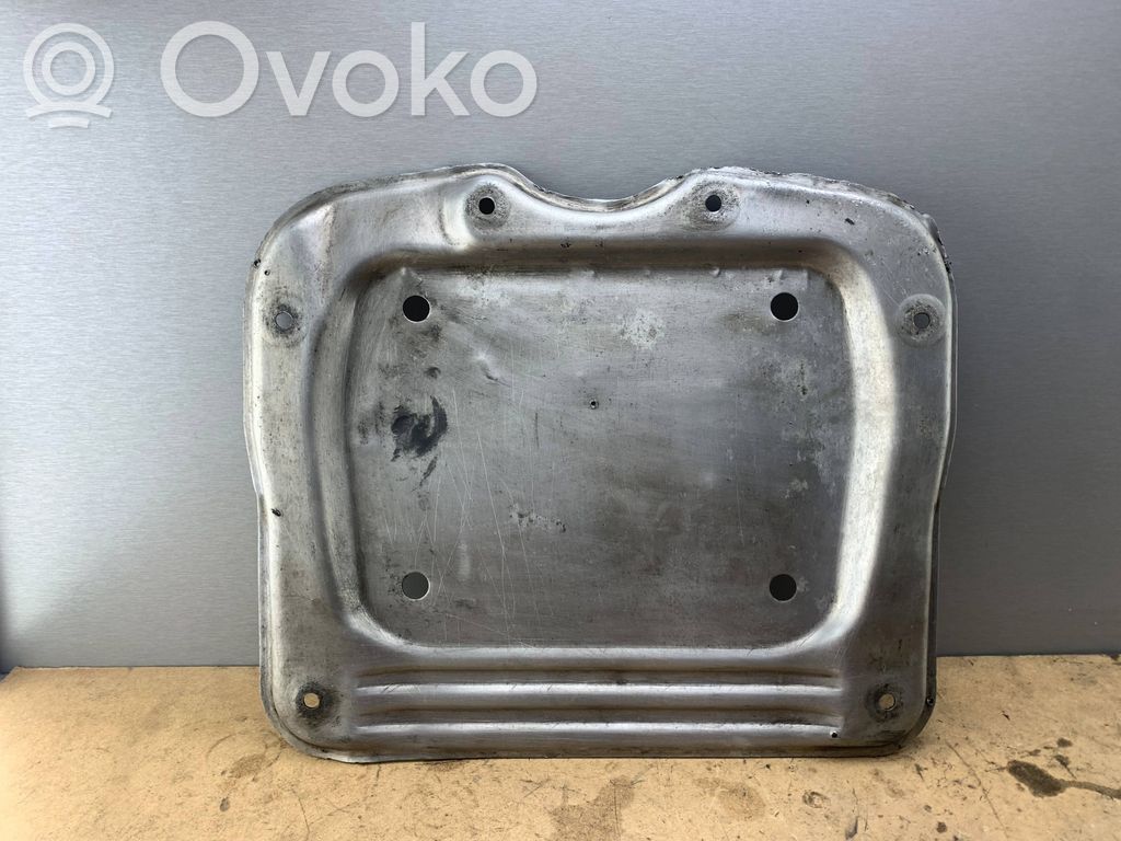 Protección inferior de la caja de cambios   6768982,31116768982,31116795159,6795159