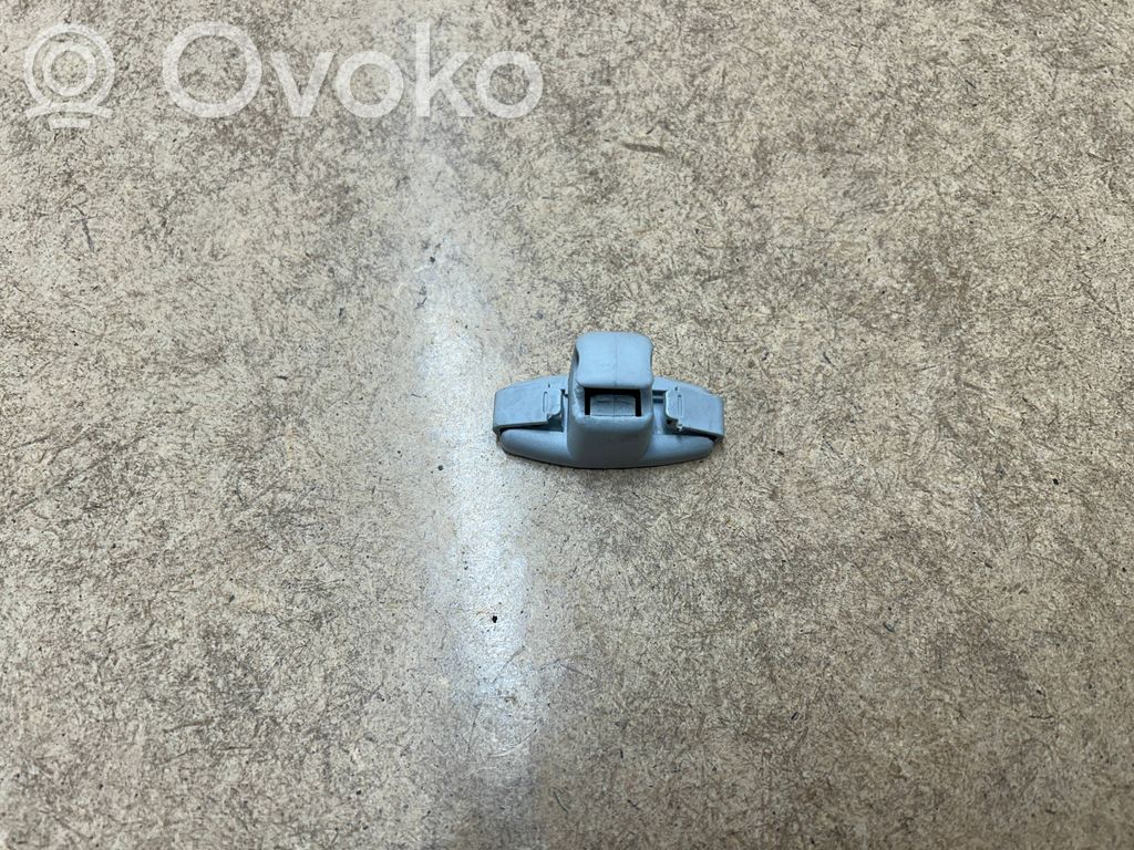 BMW 3 E46 Sun visor clip/hook/bracket 
