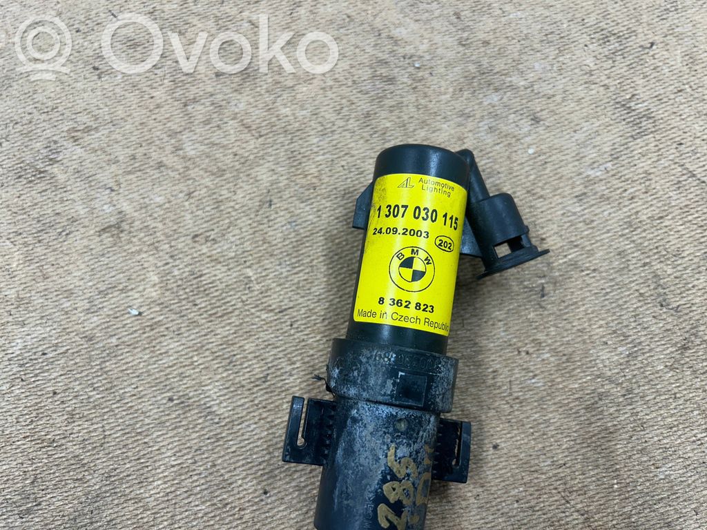 BMW 3 E46 Ugello a spruzzo lavavetri per faro 