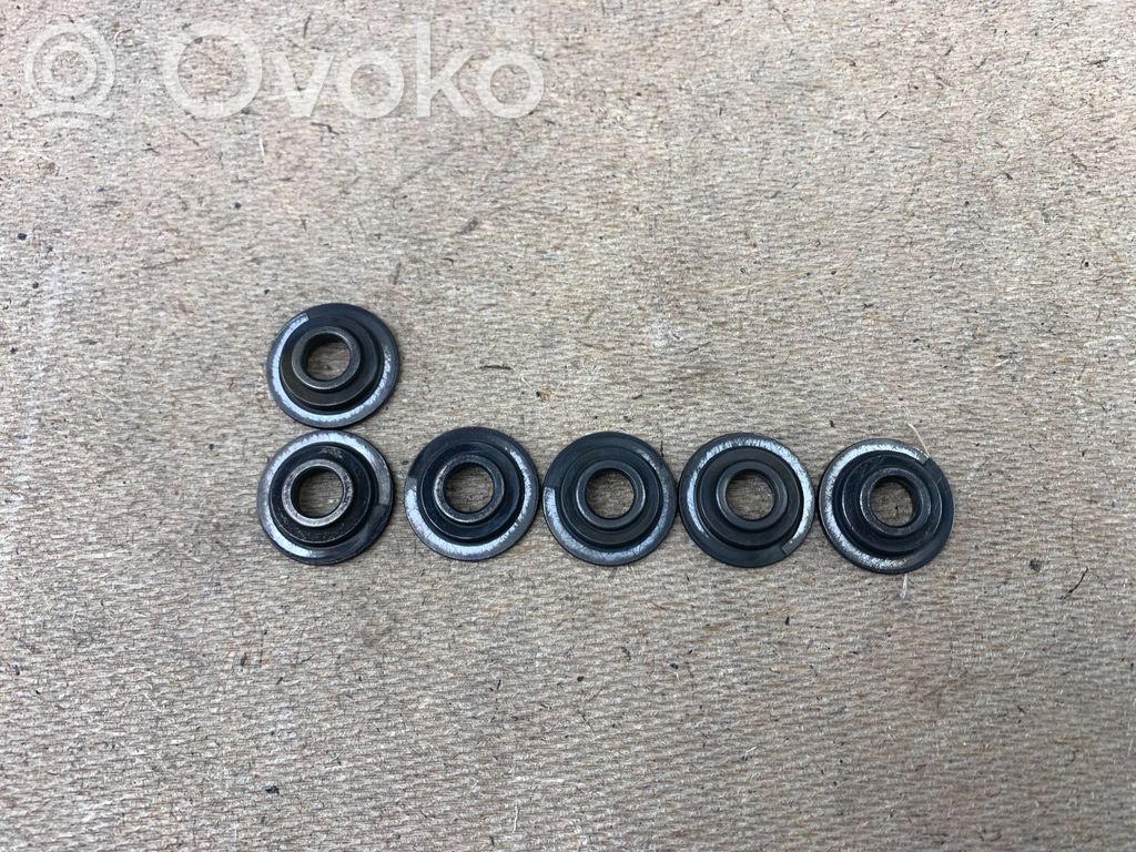 BMW 5 E60 E61 Muu moottorin osa 