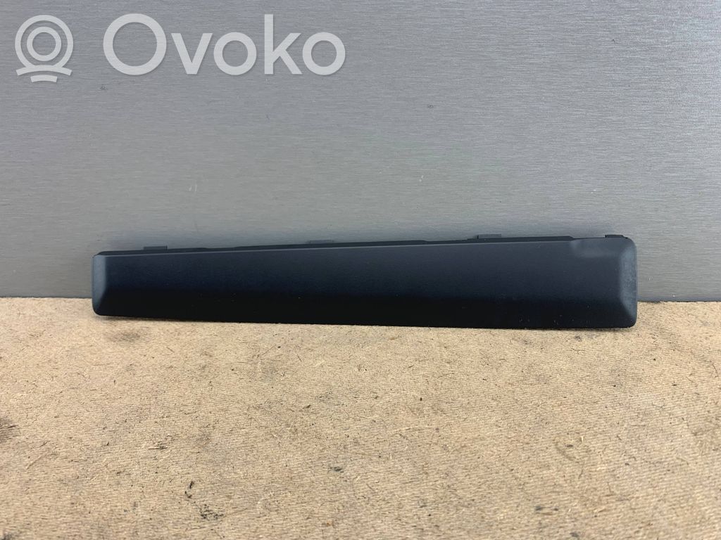 BMW X5 E70 Daiktadėžės (bordačioko) dangtis 