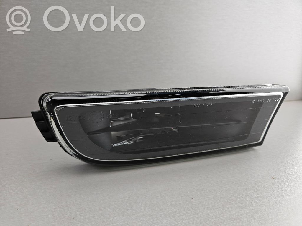 BMW 7 E38 Etusumuvalo 
