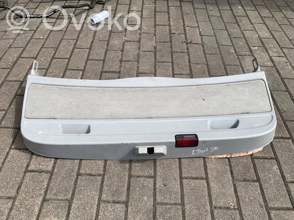 BMW X5 E53 Poszycie klapy tylnej bagażnika i inne elementy 