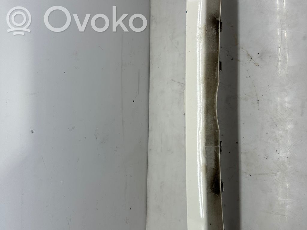 Priekšpusē bampera turētājs   068804,960160146R