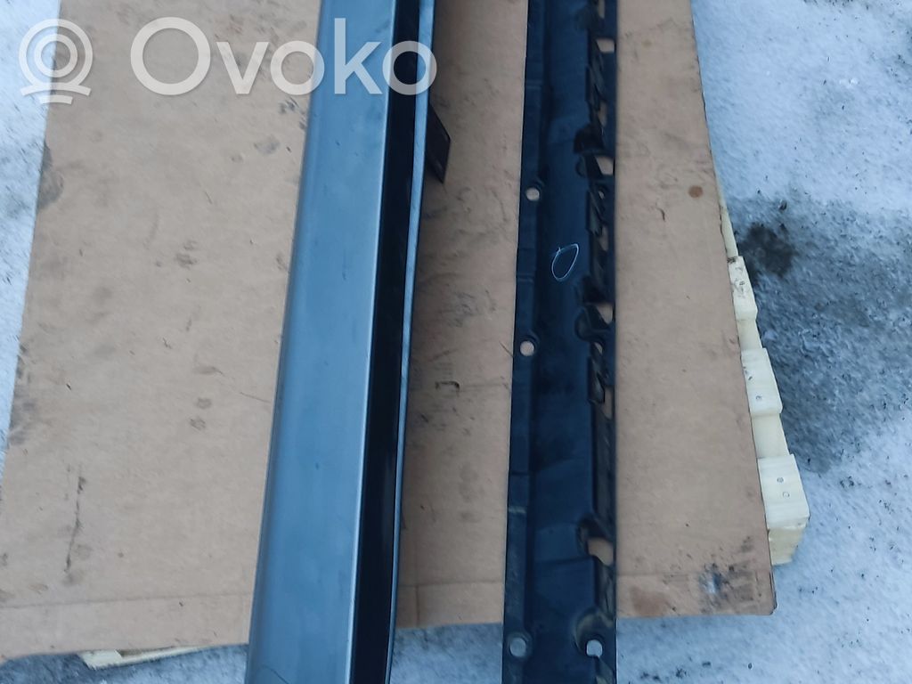 Próg   8037289,51778037289