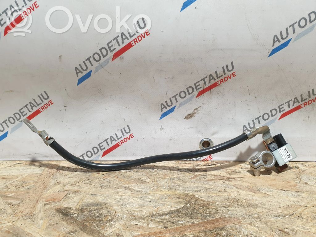 BMW X1 E84 Minusinis laidas (akumuliatoriaus) 