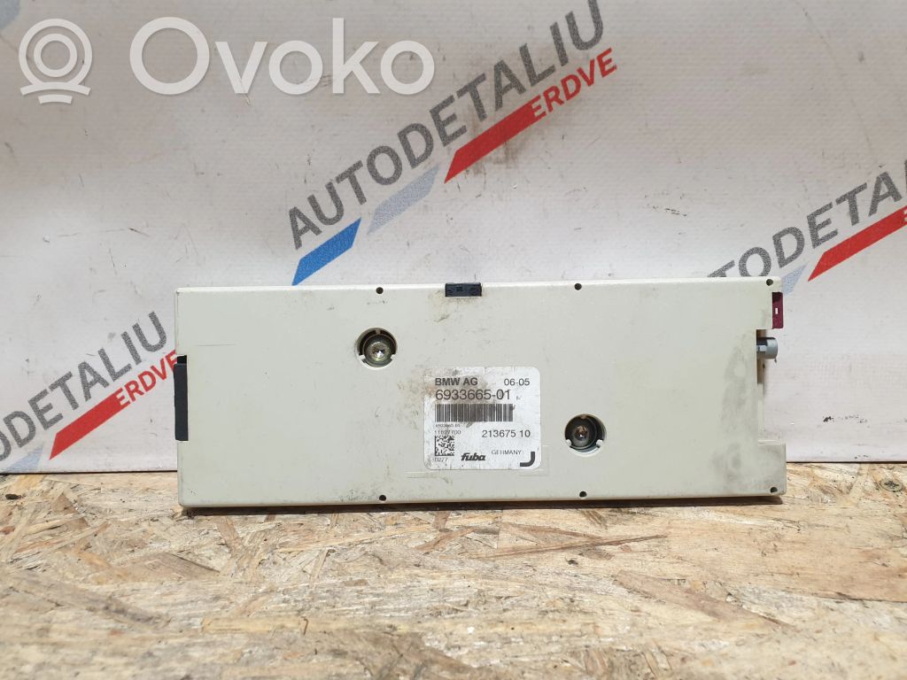 BMW 7 E65 E66 Antenos stiprintuvas 