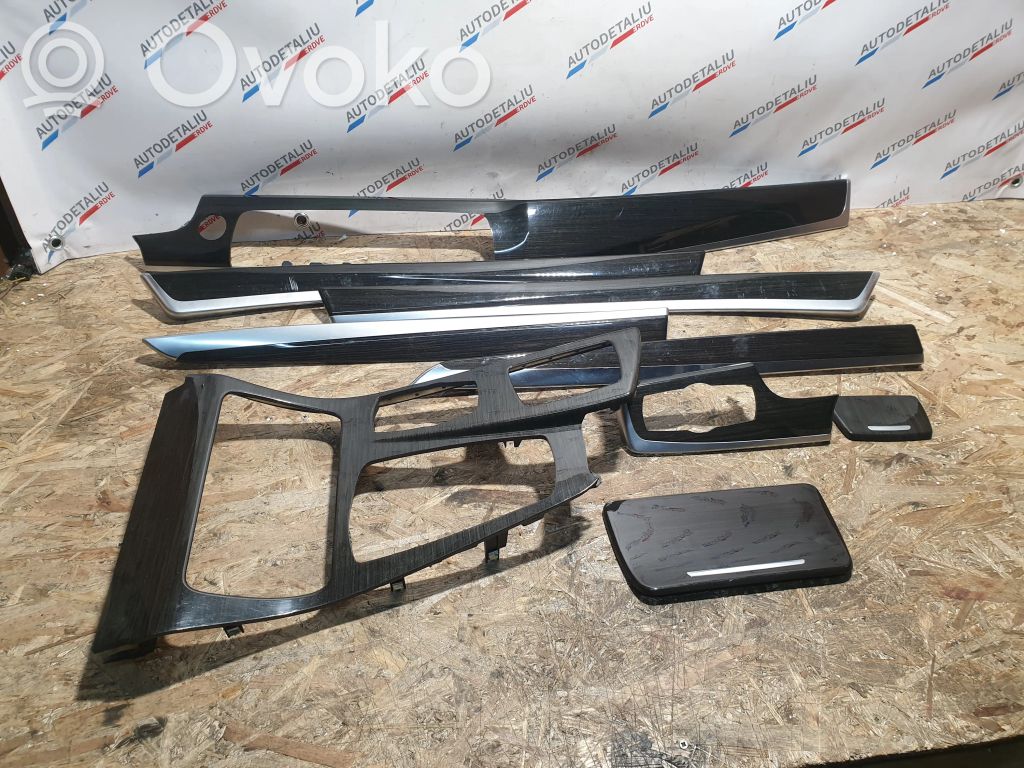 BMW 5 F10 F11 Sisustuksen koristelusarja 