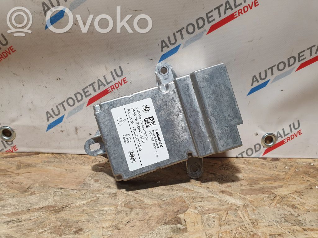BMW 5 G30 G31 G38 Airbag control unit/module 