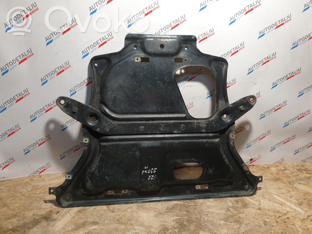 BMW 4 F32 F33 Osłona dolna silnika 